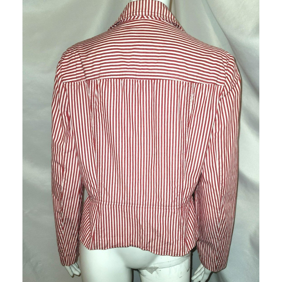 Vintage Nine & Co. Red & White Candy Striped Cropped Lightweight Blazer - Picture 6 of 10